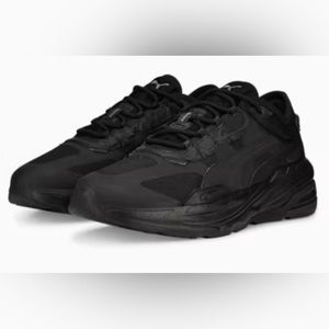 Puma Mens Extent Nitro Mono Triple Black size 11.5 (Barely Worn)